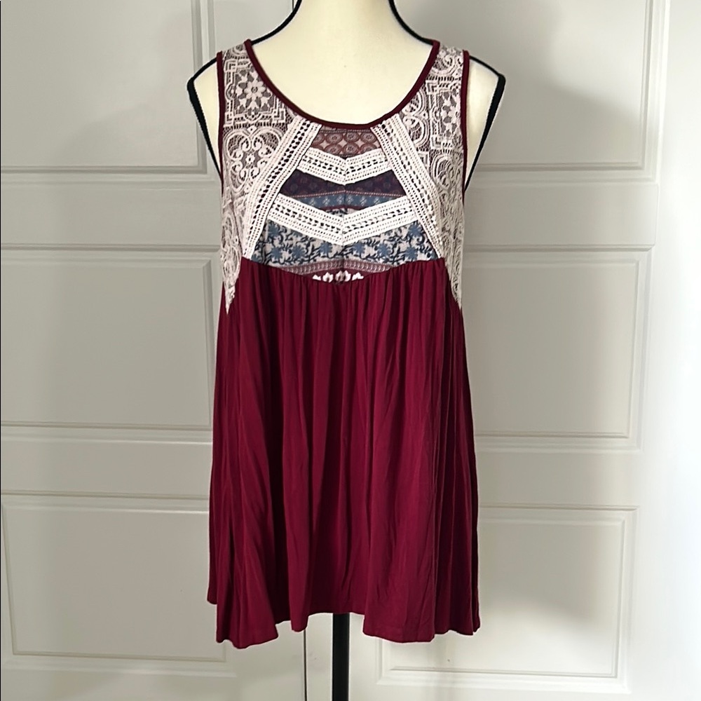 Moon & Sky Burgundy Relaxed Tank Top with Lace Detail